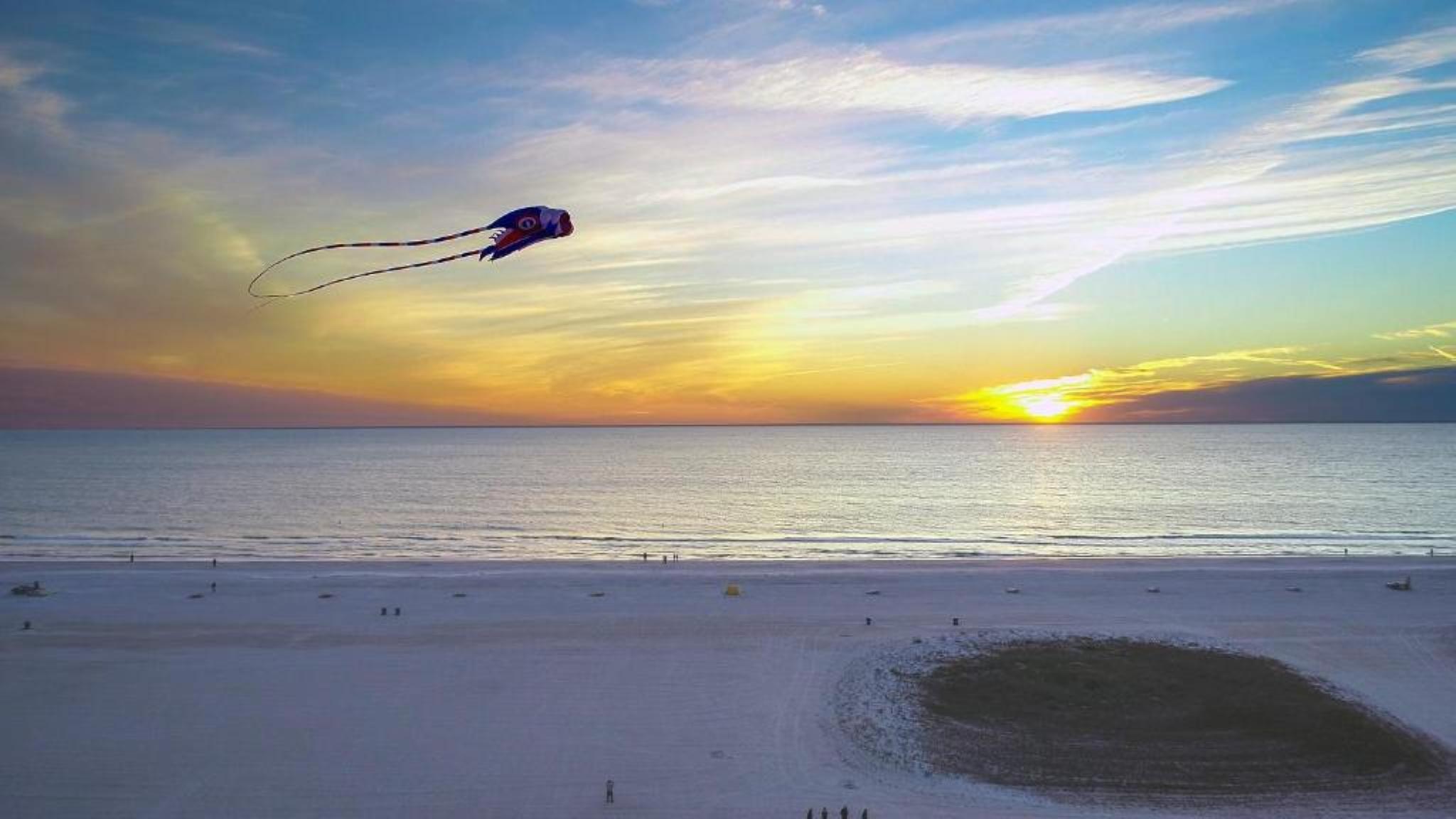 Thunderbird Beach Resort Treasure Island Ngoại thất bức ảnh