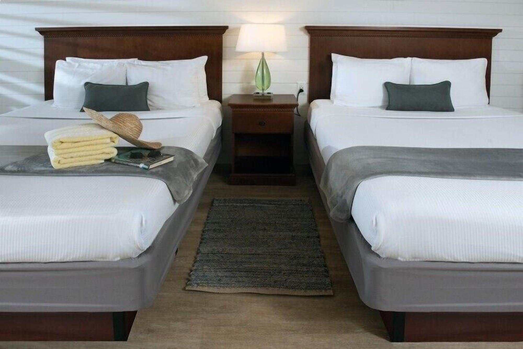 Thunderbird Beach Resort Treasure Island Ngoại thất bức ảnh