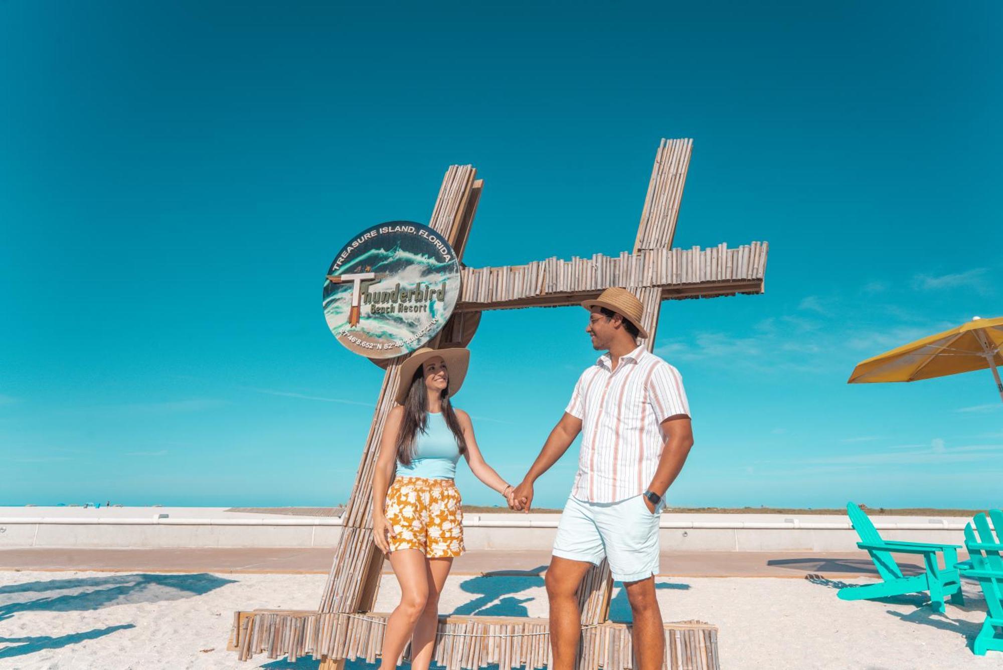 Thunderbird Beach Resort Treasure Island Ngoại thất bức ảnh