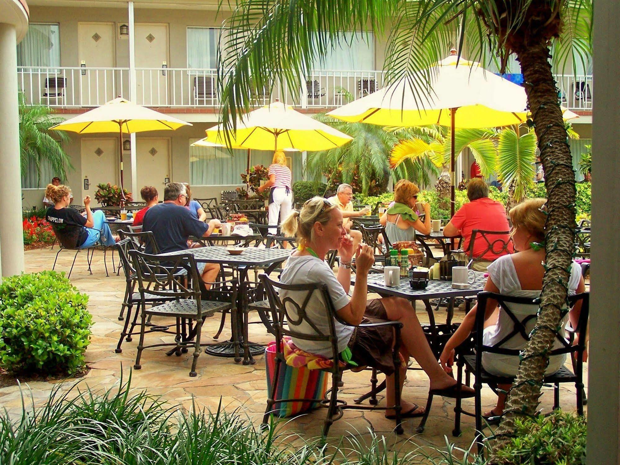 Thunderbird Beach Resort Treasure Island Ngoại thất bức ảnh